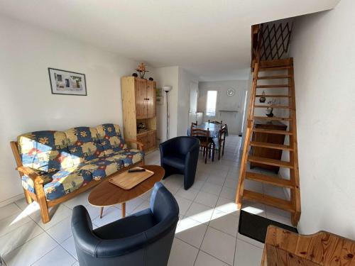 Maison 3 pièces près de la plage - 2 chambres, jardin privé, parking et ménage inclus - FR-1-224C-223