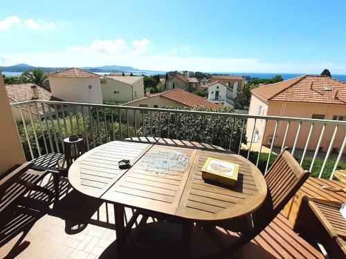 Hello beachfront apartment