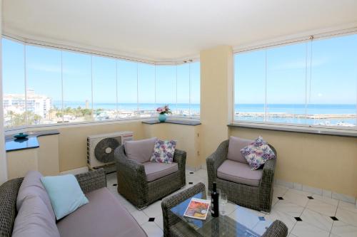 Estepona Port Apartment ELINE