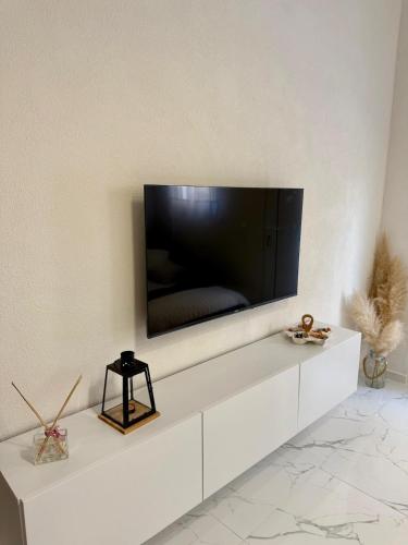 Modern Brand-New Apartment