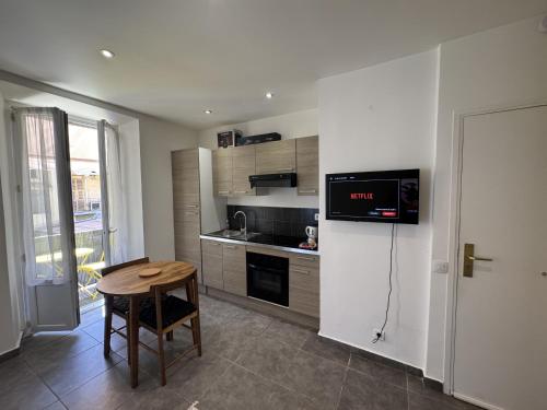 Photo de la galerie de l'établissement T2 RISSO Nice, à Nice