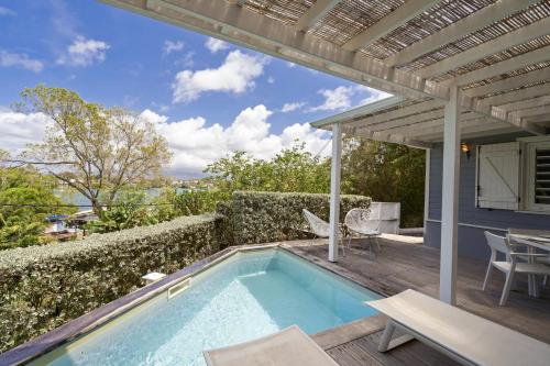 Piscina a Villa Baska o a prop