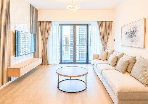 DreamShoma- Super Spacious 1BR Lake View