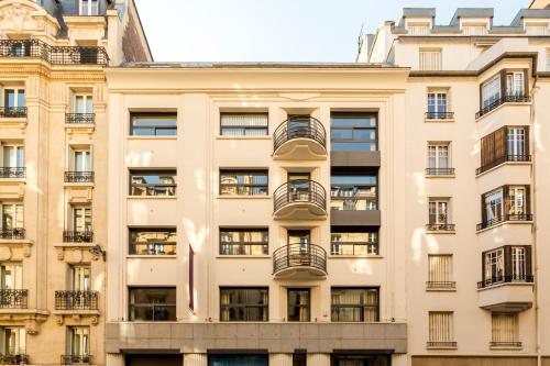 Merveil - Signature Suite - Tour Eiffel -Desaix II