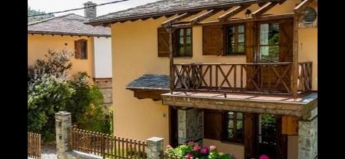 Matias Kastanies 2 Appartements with privat parking