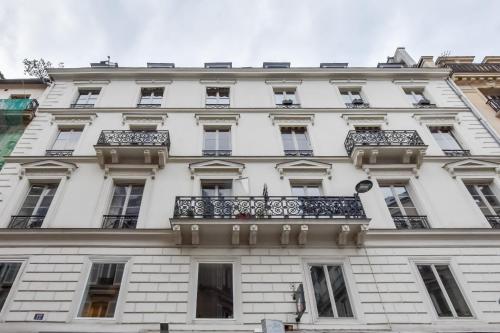 Urban Flat 35 - 2 Bedroom Apartment Grands Boulevards
