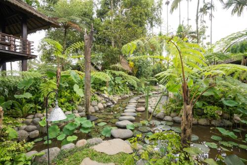 Zahrada ubytování Awan Putih Resort