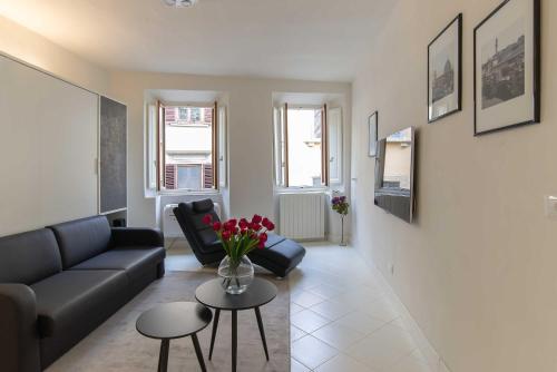Signoria Tower Apartment