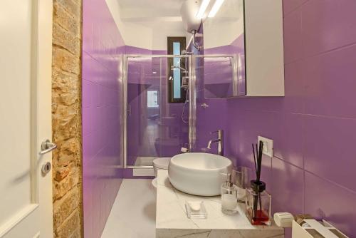 Signoria Tower Apartment