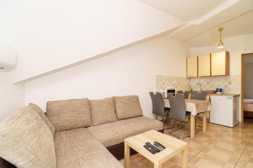 Apartmani Toni