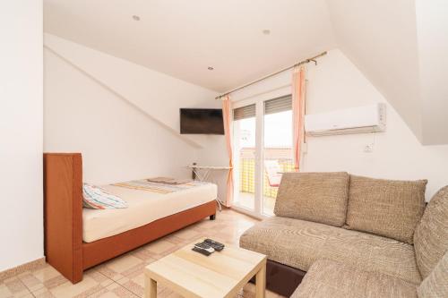 Apartmani Toni