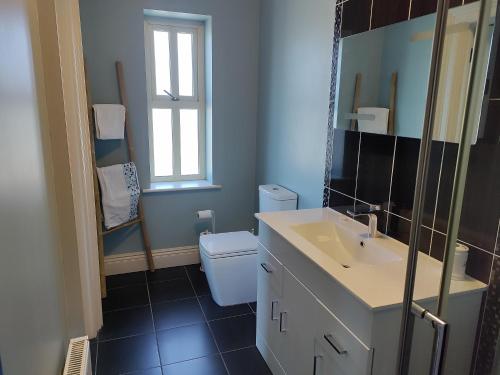 Un baño de Hillside Haven F94EW71