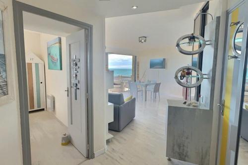 Φωτογραφία από το άλμπουμ του Magnifique appartement avec vue mer panoramique ! σε Valras-Plage