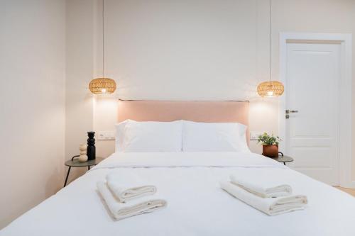 Apartments LEON PARE RICO