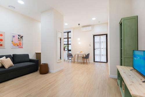 Apartments LEON PARE RICO