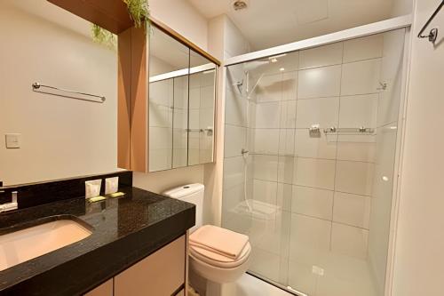 Koupelna v ubytování RTM12 - Flat Cama SuperKing Cozinha Completa e Varanda