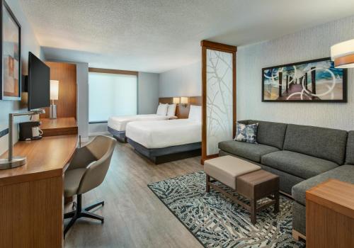 Postel nebo postele na pokoji v ubytování Hyatt Place Dewey Beach