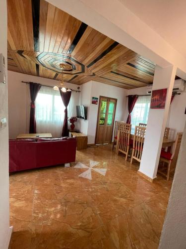 Φωτογραφία από το άλμπουμ του Luxury Terrace Guest House σε Bonamakolo