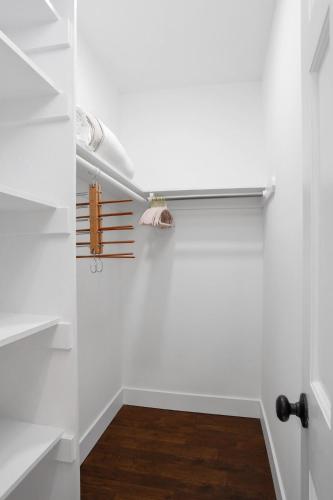 スタンフォードにあるLuxury, Modern 2BR, Harbor Pointのギャラリーの写真
