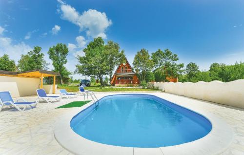 Lovely Home In Gospic