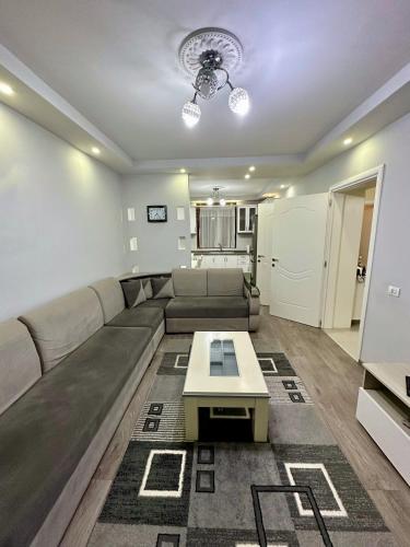 Zona d'estar a Korca Apartment
