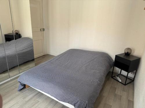 Le Farges-Chambre en colocation-Appartement partagé à 3min de La Gare ST Roch-LaConciergerieByNina