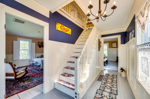 Gambar di galeri bagi True North Farm House - Historic Family Home di Barton
