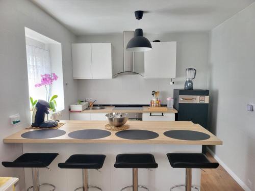 Η κουζίνα ή μικρή κουζίνα στο Apartment 4 Pers Natur León