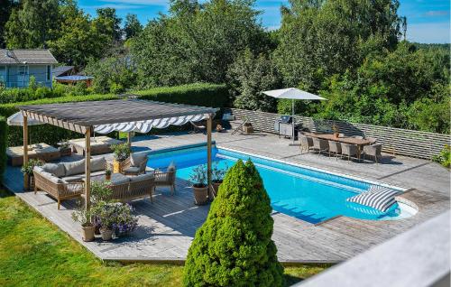 Gallery image of Gorgeous Home In Tullinge With Sauna in Tullinge