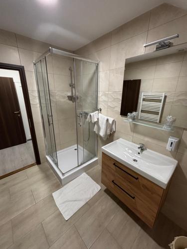 Bilik mandi di Estate Pavlić