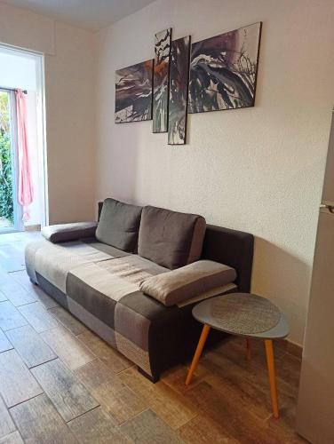 Photo de la galerie de l'établissement Le Lagon bleu, le Flore 16 avec jardin privatif tennis piscine, à Fréjus