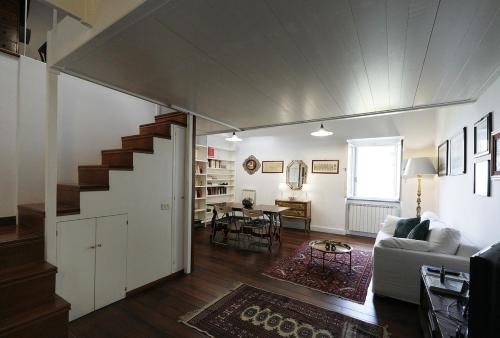 Posezení v ubytování Unique - Monti district - lake view