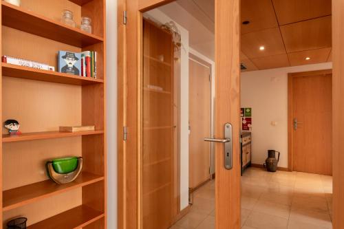 Ένα μπάνιο στο Modern apartment in Parque das Nações