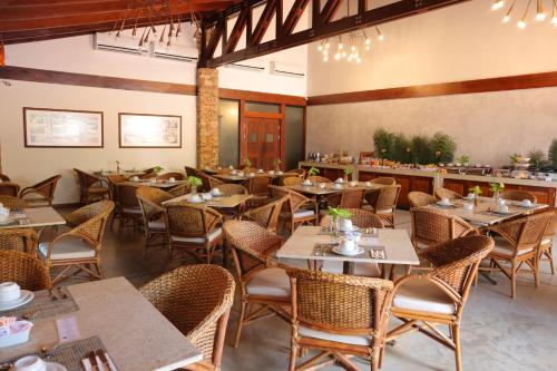 Bupitanga Hotelにあるレストランまたは飲食店