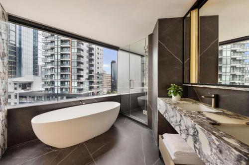 Koupelna v ubytování JW Marriott Auckland