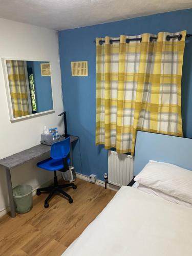 Katil atau katil-katil dalam bilik di Heathrow Platform Rooms