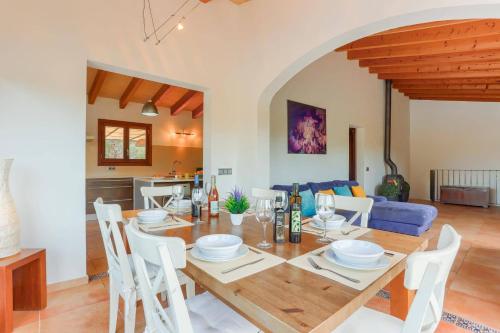 Villa Marinada by Villa Plus