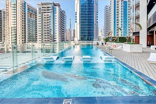 1Bhk Converted To 2Bhk Near Downtown Canal View