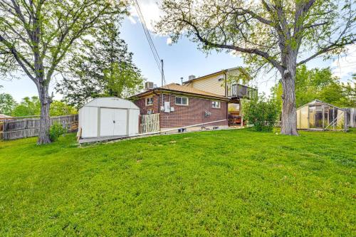 Κήπος έξω από το Near Family-Friendly Attractions Northglenn Home!