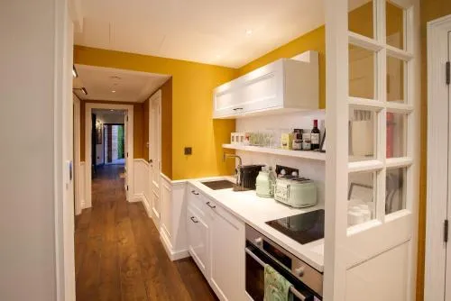 The Capital Hotel, Apartments & Townhouse - Small Luxury Hotels of The World photo 37