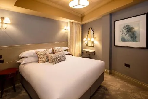 The Capital Hotel, Apartments & Townhouse - Small Luxury Hotels of The World photo 35