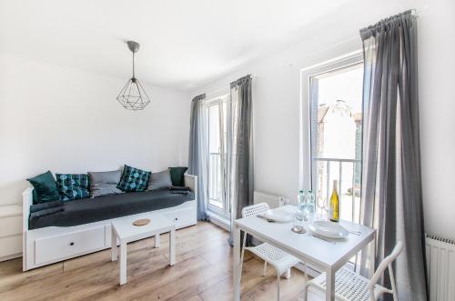 Grey Apartment! Cozy apartment for two!