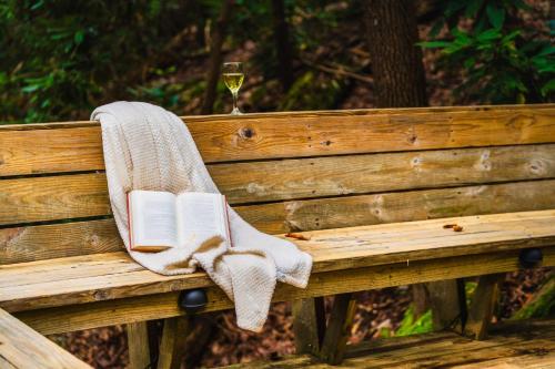 Φωτογραφία από το άλμπουμ του Creekside Smoky Mountains σε Hatchertown