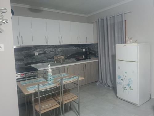 Gallery image of Katerinas House in Tripótamos
