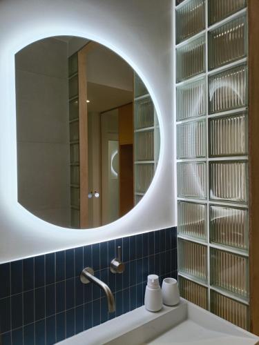 Luxury Residency II Filolaou Blue