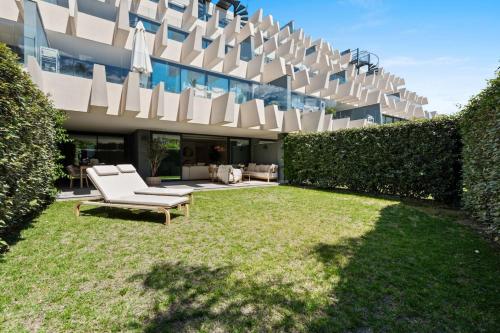 Oasis 325 Hideaway Luxe Garden Apartment