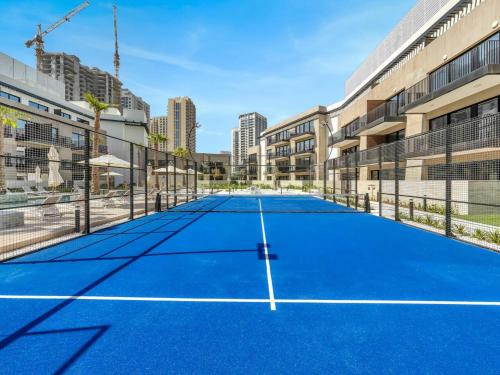 Brand New Luxurious 2 Bed in JVC with Padel Court! - Image 4