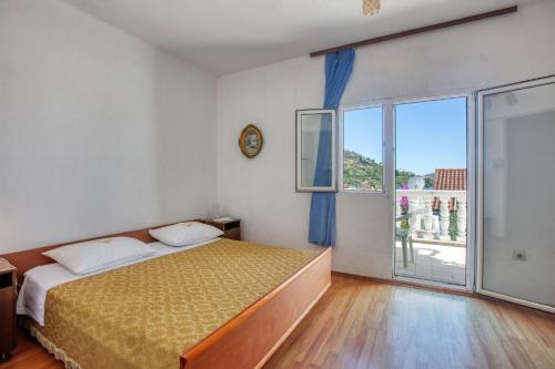 Apartments by the sea Stupin Celine, Rogoznica - 21043