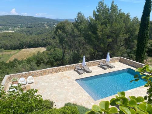 Holiday Home in Flayosc with Pool and Terrace