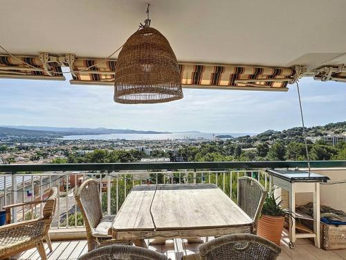 Appartement T4 avec vue mer à La Ciotat, wifi et parking inclus - FR-1-770-52